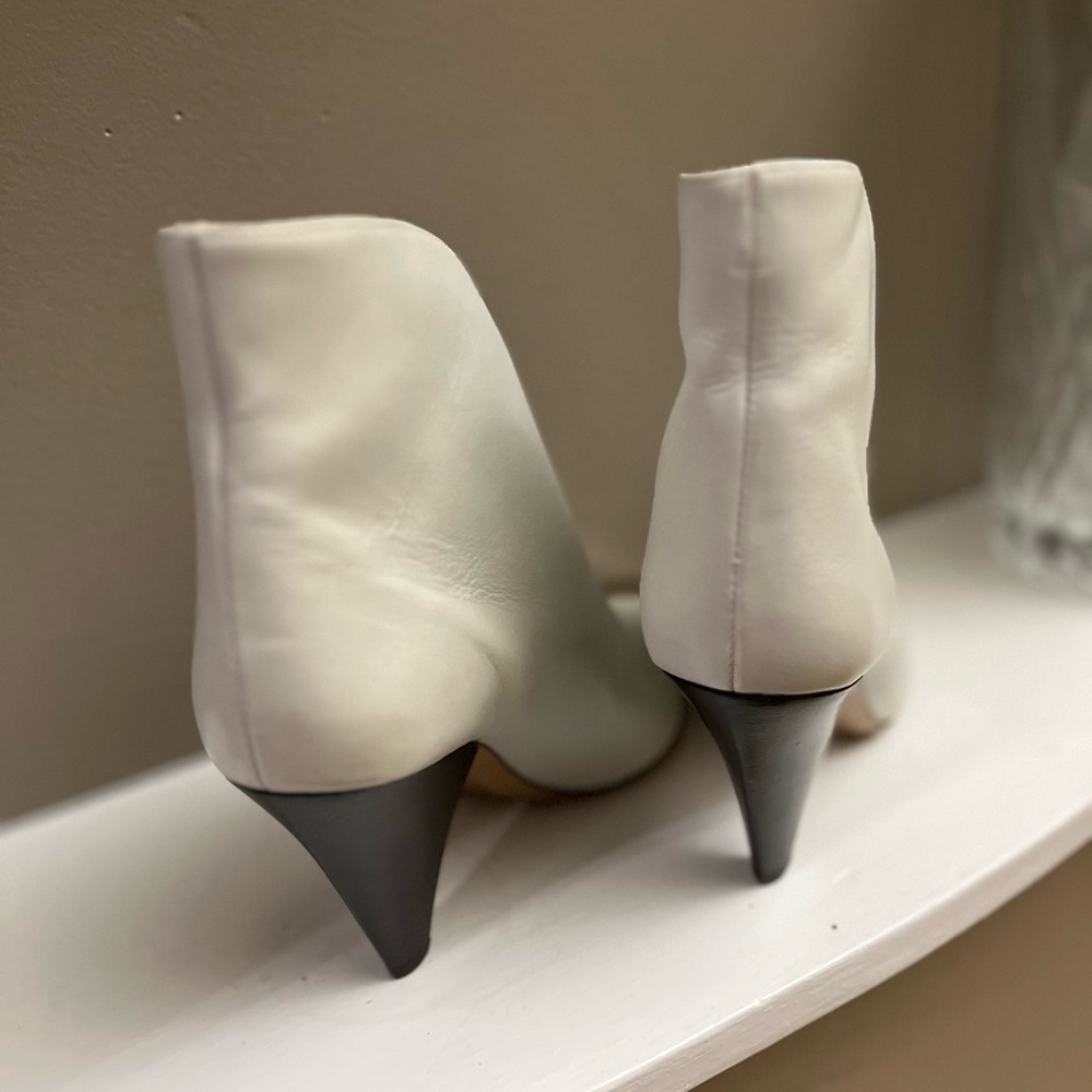 Isabel Marant Adsie Pointed cap toe Bootie - Picture 8 of 13